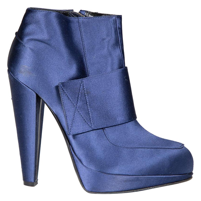 Lanvin Blue Satin Ankle Boots Size IT 37 For Sale