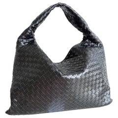 Bottega Veneta Hop Large Black Leather Bag Intrecciato