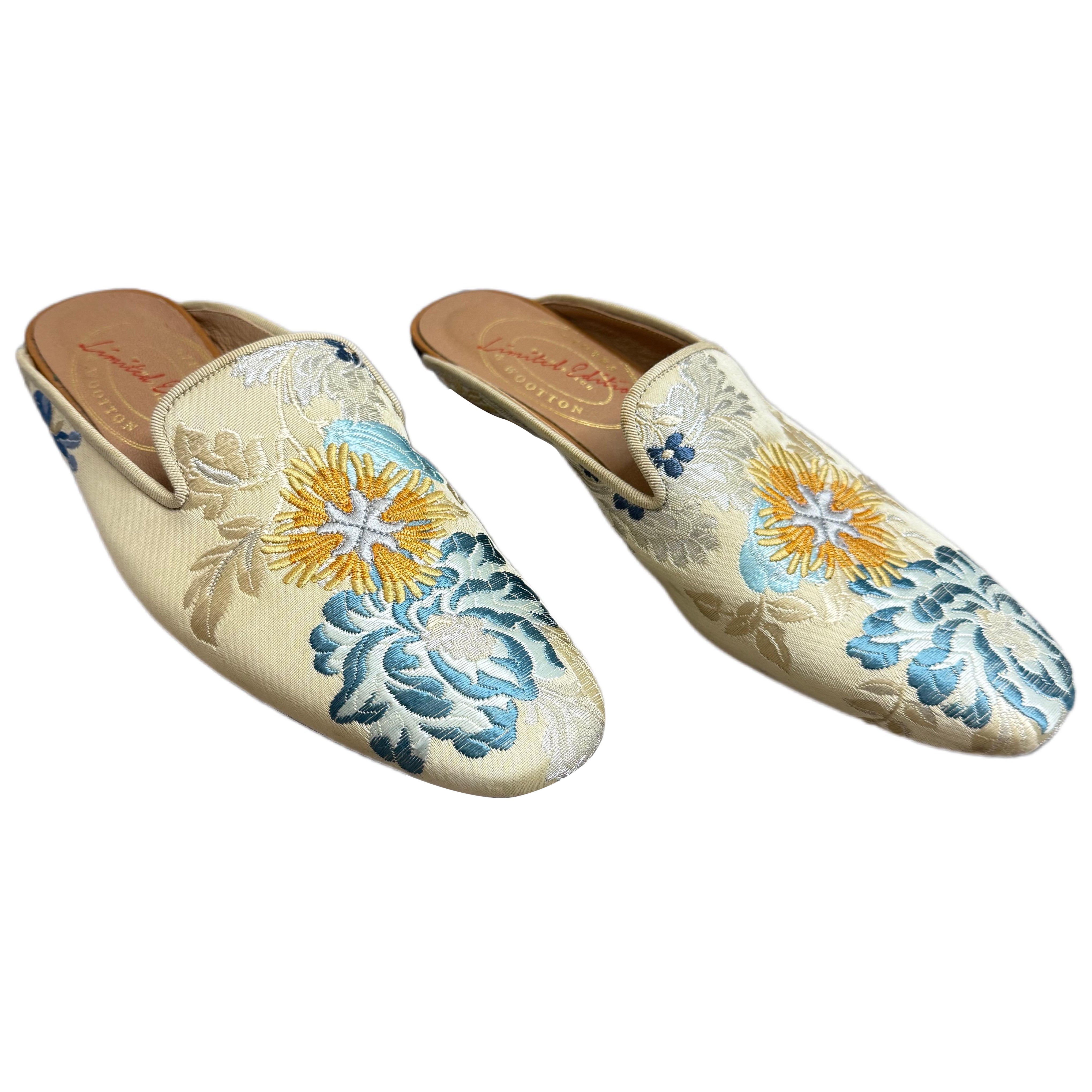 Rare 1990s Stubbs & Wootton Palm Motif Embroidered Jacquard & Leather Mules 8.5 For Sale