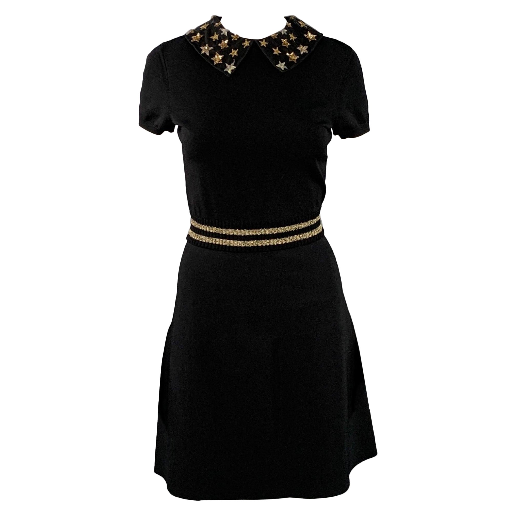 VALENTINO Size M Black Gold Viscose Blend Stars Applique Short Sleeve Dress en vente
