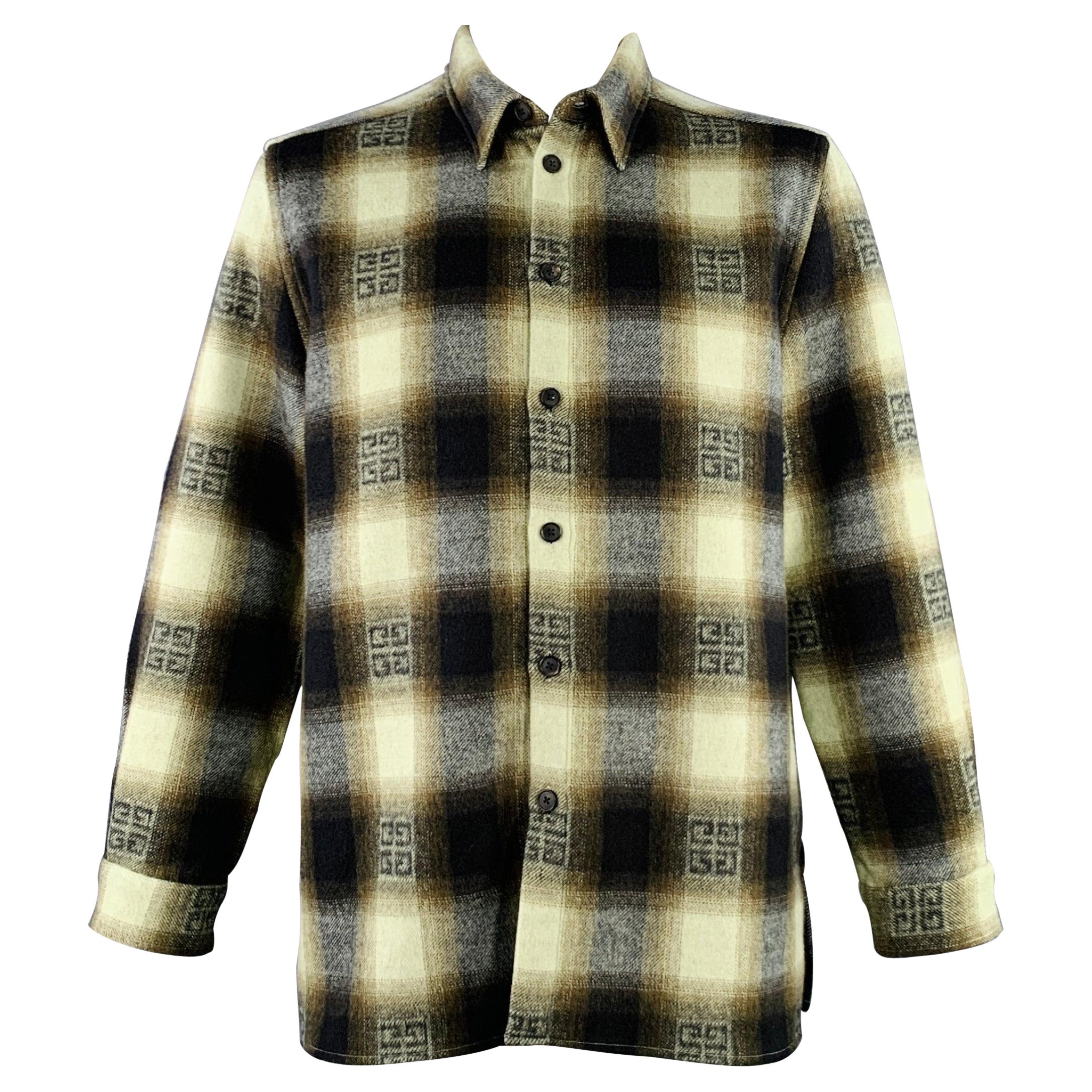 GIVENCHY Size L Green Black Plaid Monogram Wool Long Sleeve Jacket (veste chemise à manches longues en laine) en vente