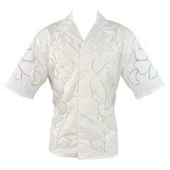 VALENTINO Size M White Lace Cotton Silk Hidden Placket Short Sleeve Shirt (Chemise à manches courtes en dentelle de coton et soie)