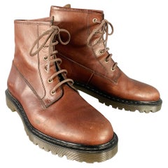 A.P.C. Taille 11 Bottes à lacets en cuir marron avec semelle en caoutchouc