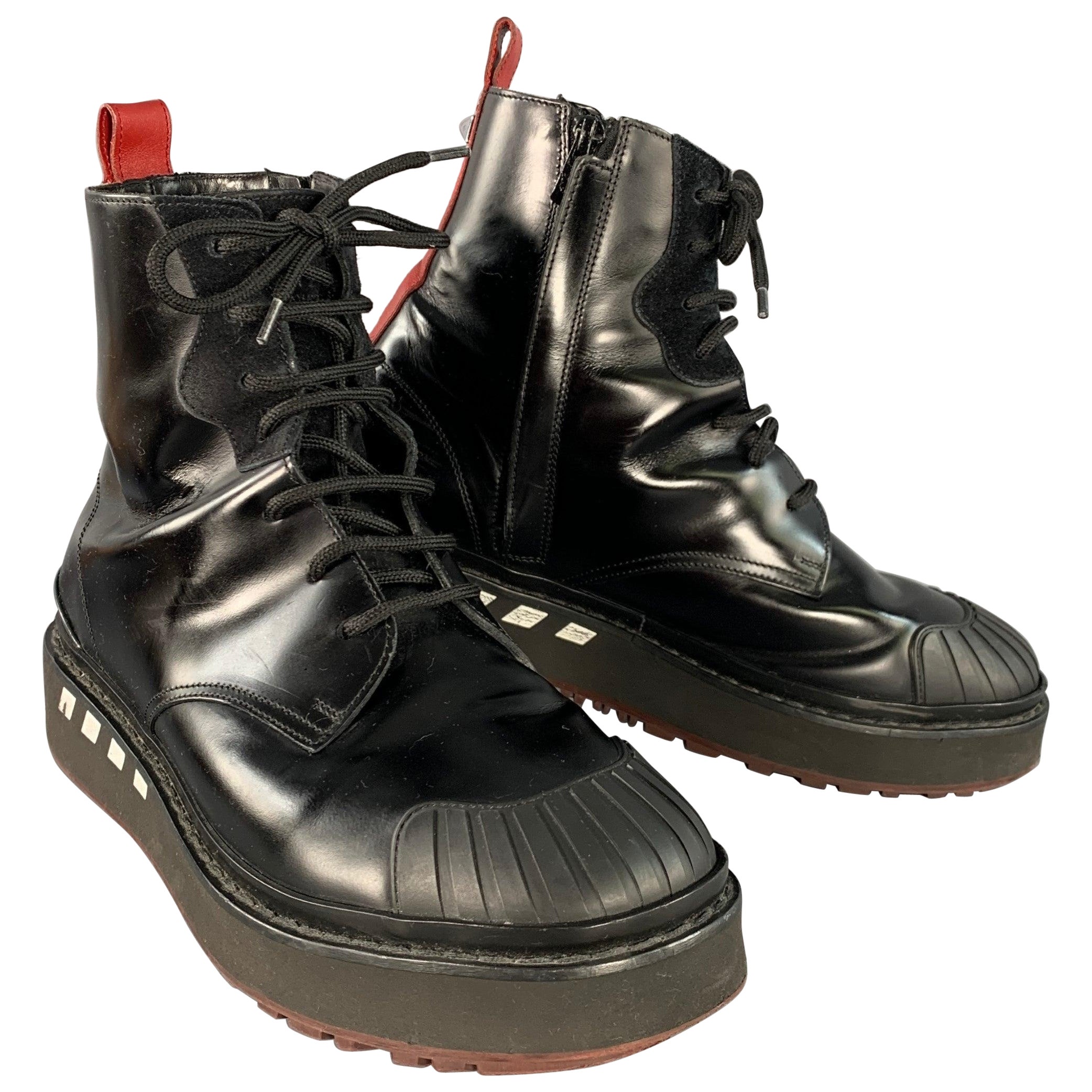 Valentino taglia 8 Stivali in pelle nera rossa con suola in gomma e zip, Up & Up