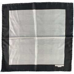 TURNBULL & ASSER Schwarz Weiß Grau Glenplaid Einstecktuch aus Seide