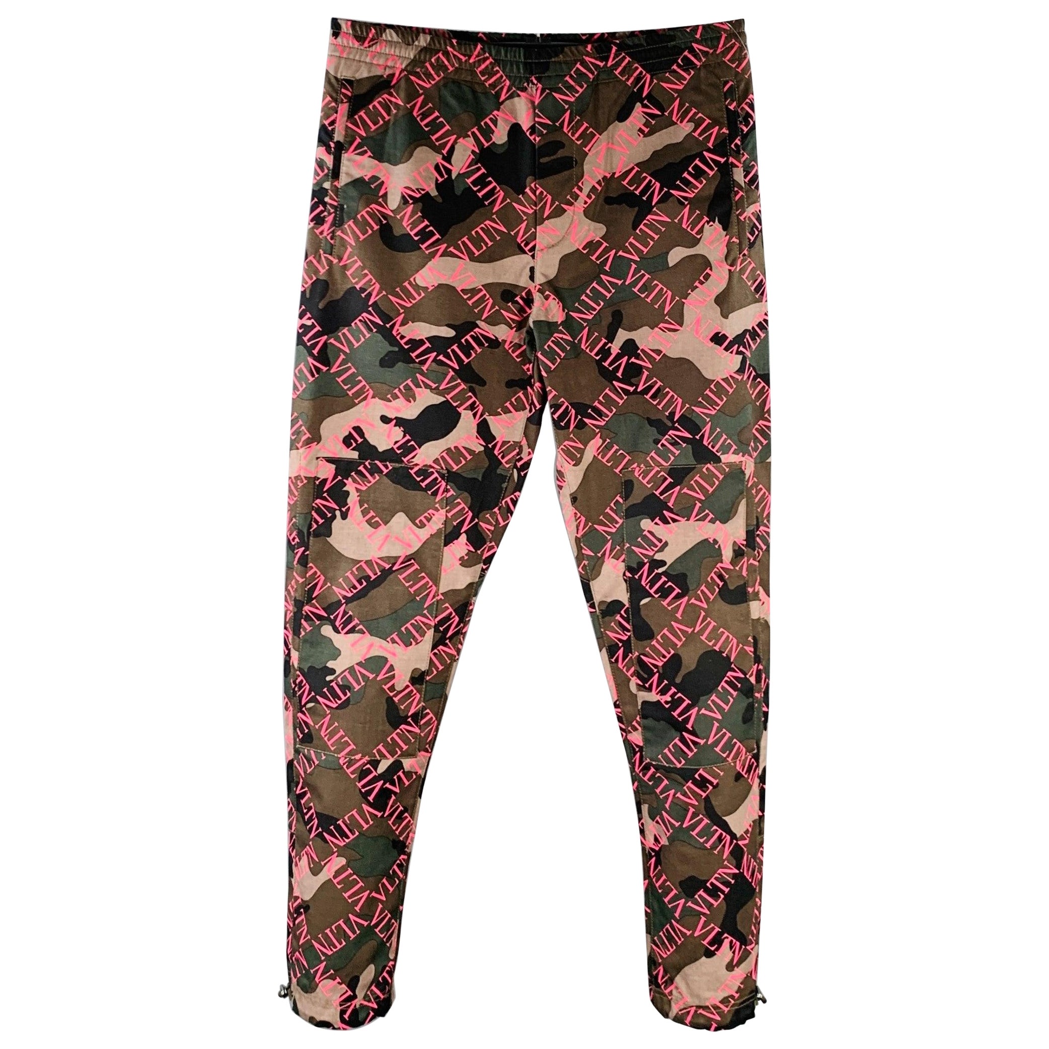 VALENTINO Size 30 Olive Black Pink Camouflage Monogram Cotton  Drawstring Casual Pants For Sale