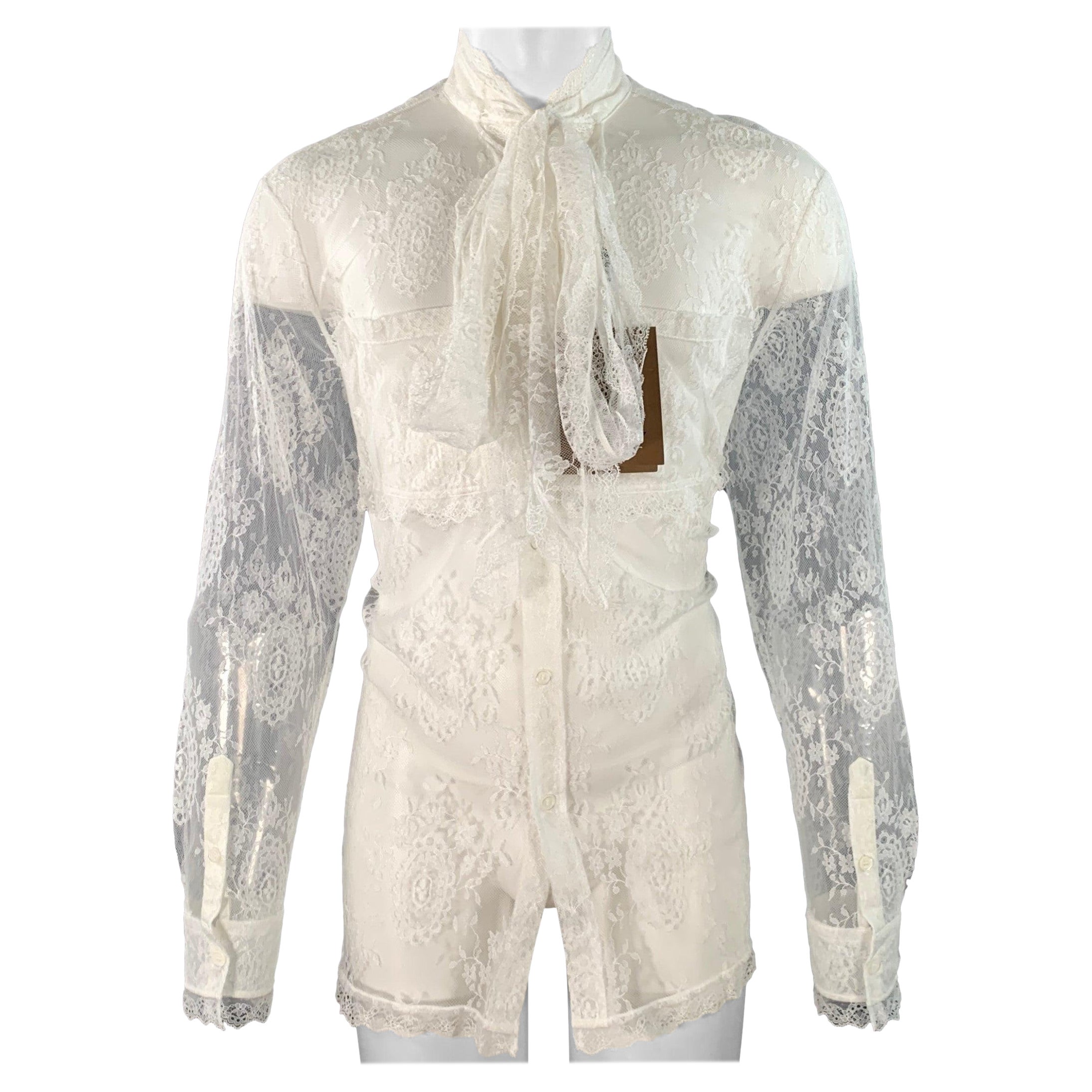 BURBERRY Taille M Chemise à manches longues avec nœud en dentelle blanche et en mélange de viscose en vente