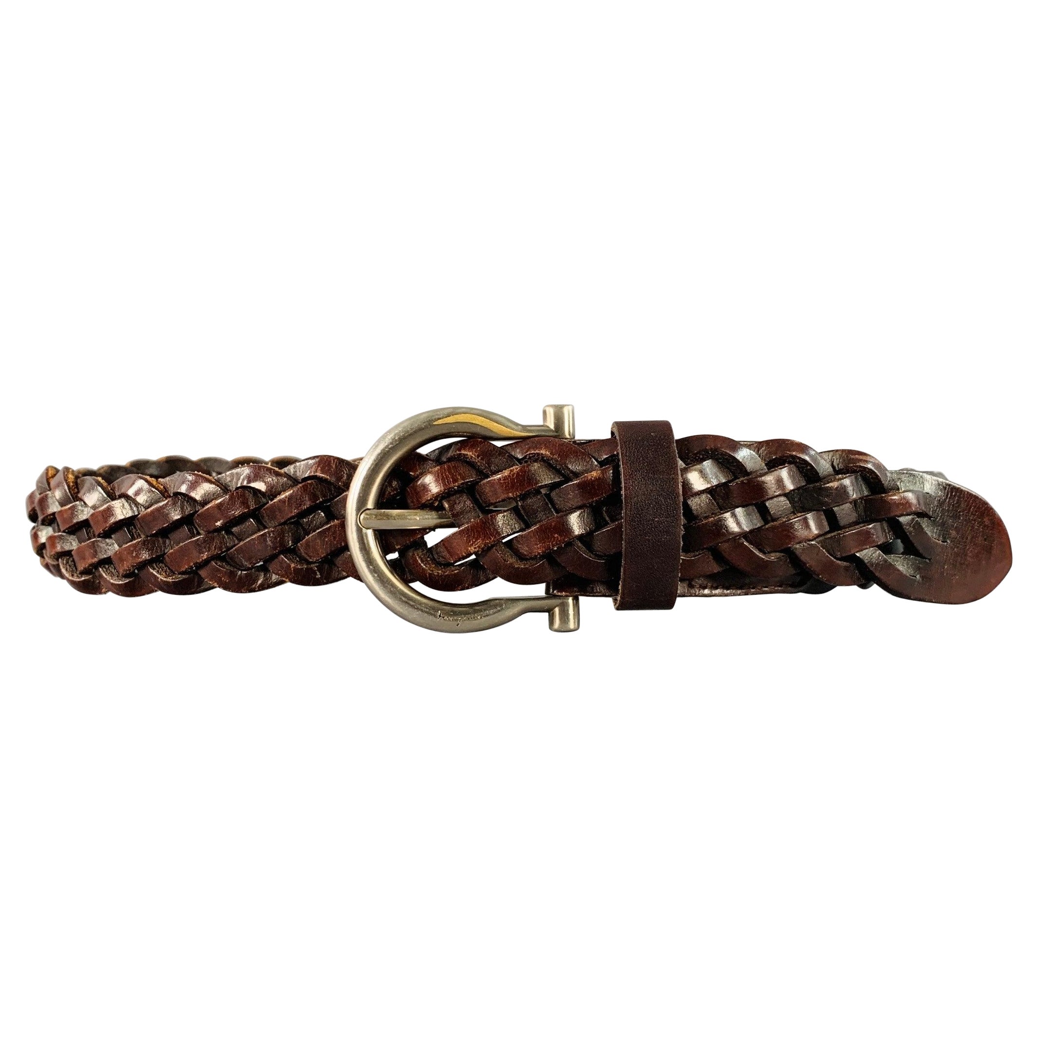 SALVATORE FERRAGAMO Taille 38 Ceinture en cuir tressé marron foncé argenté en vente