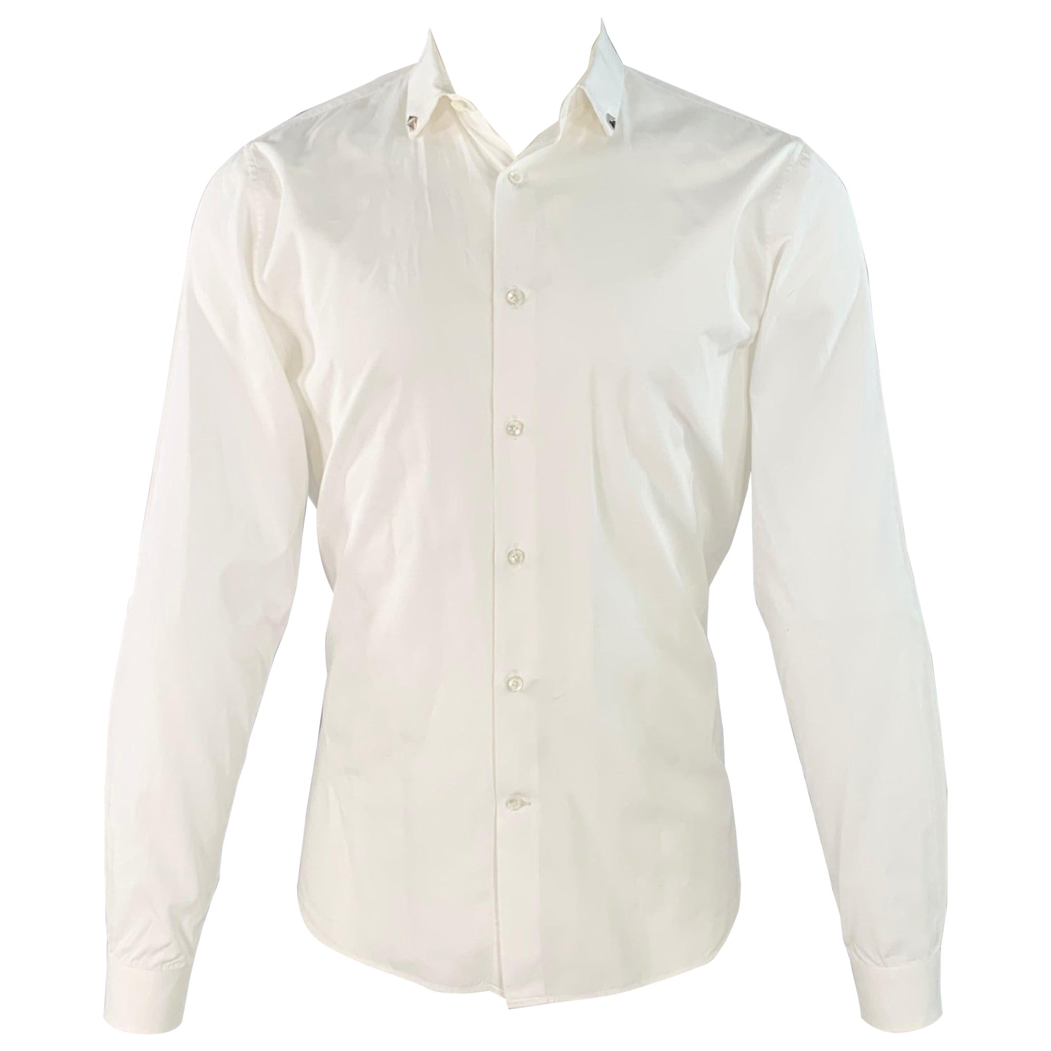 VALENTINO Size S White Cotton Studded Button Up  Chemise à manches longues en vente