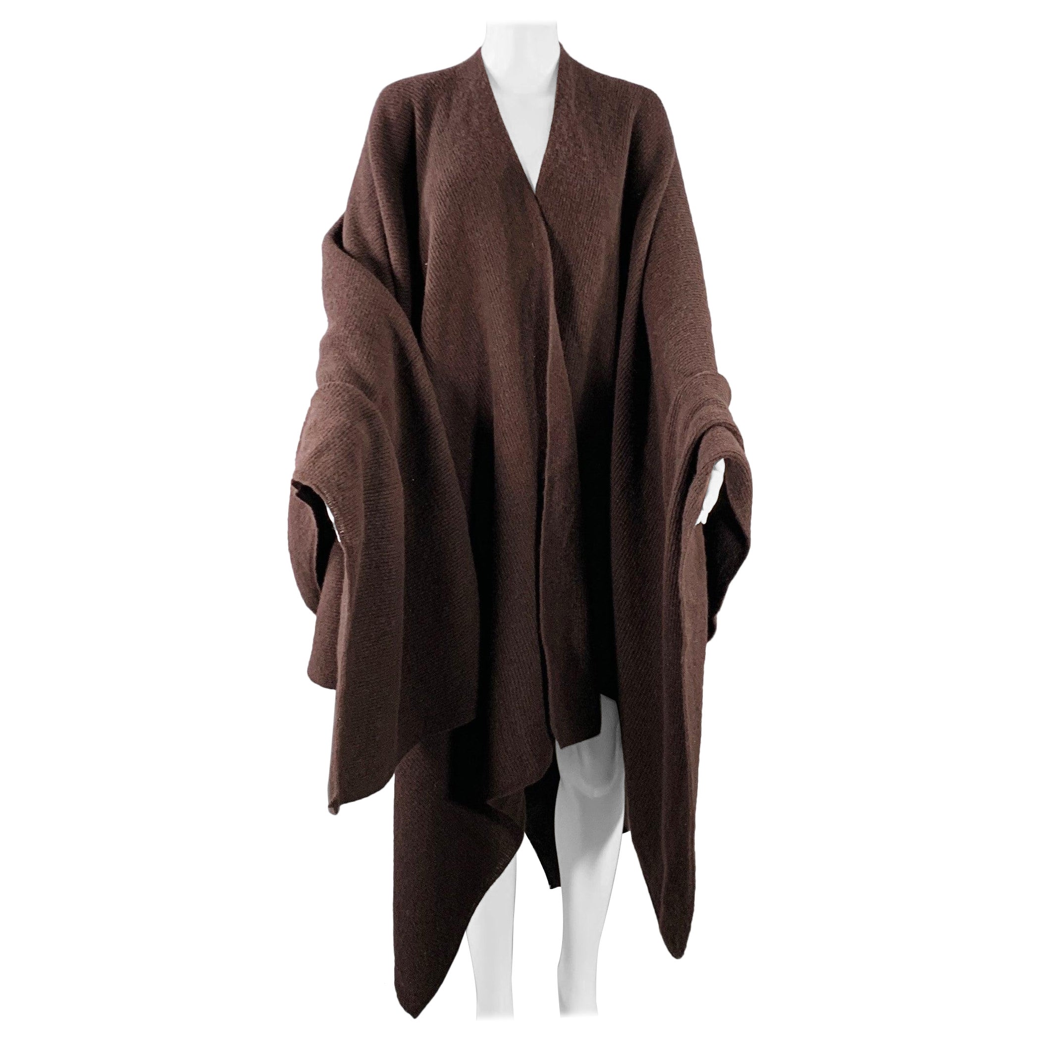 HENRY BENDEL Châle écharpe en tricot de laine mérinos angora lapin côtelée marron en vente