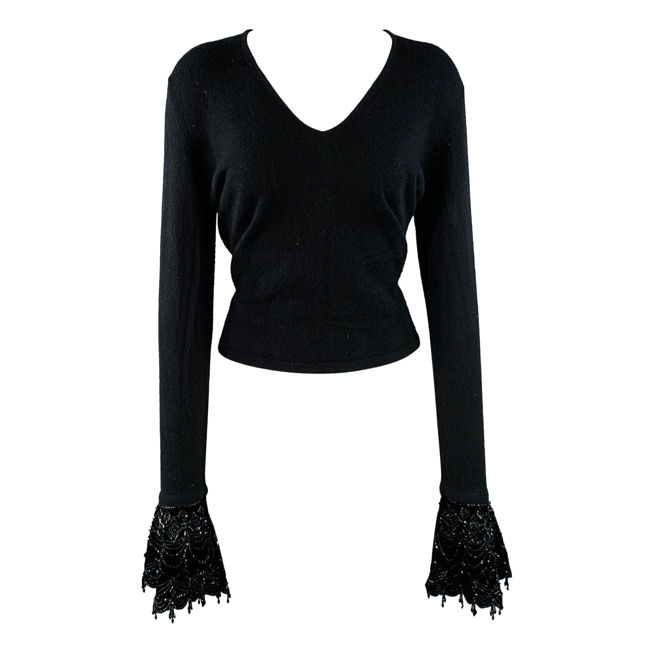 RALPH LAUREN Talla M Top de cachemira negro con cuentas y cuello en V en venta