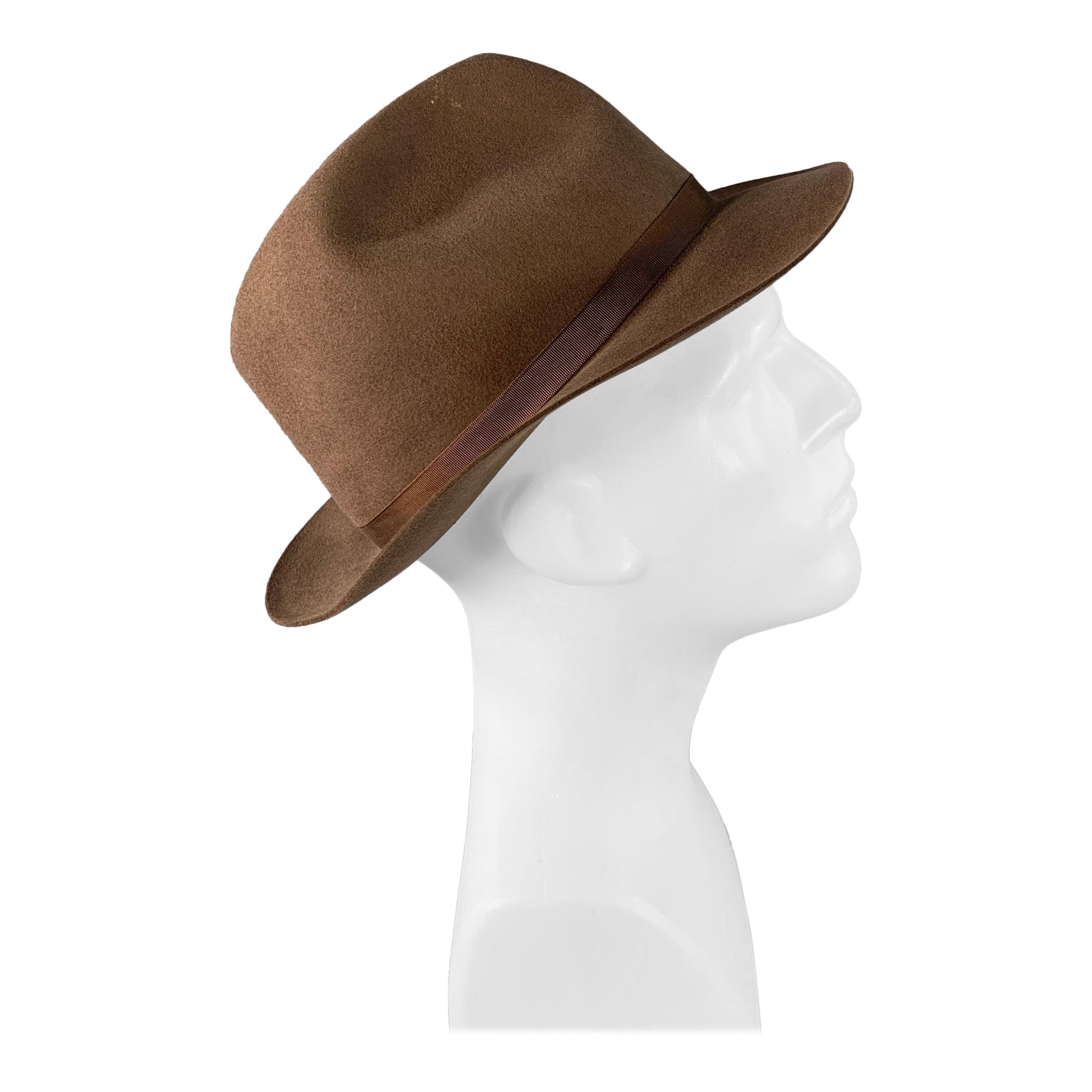Neiman Marcus Taille 7.5 Weekender Brown Fur Blend Felt Fedora Hat en vente