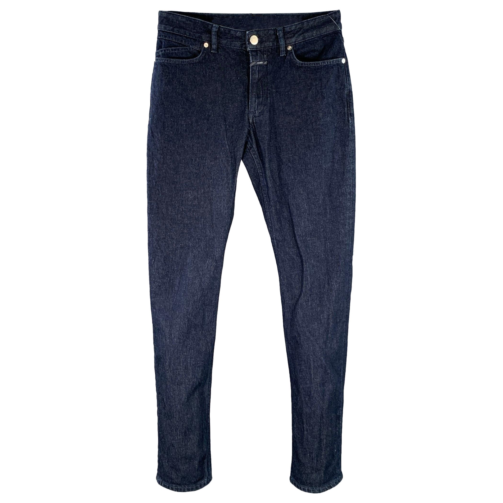 CLOSED Taille 30 Indigo Coton Blend Slim Straight Zip Fly Jeans en vente