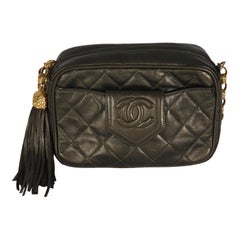 Chanel Vintage Metallic Green Quilted Lambskin Tassel Camera Bag