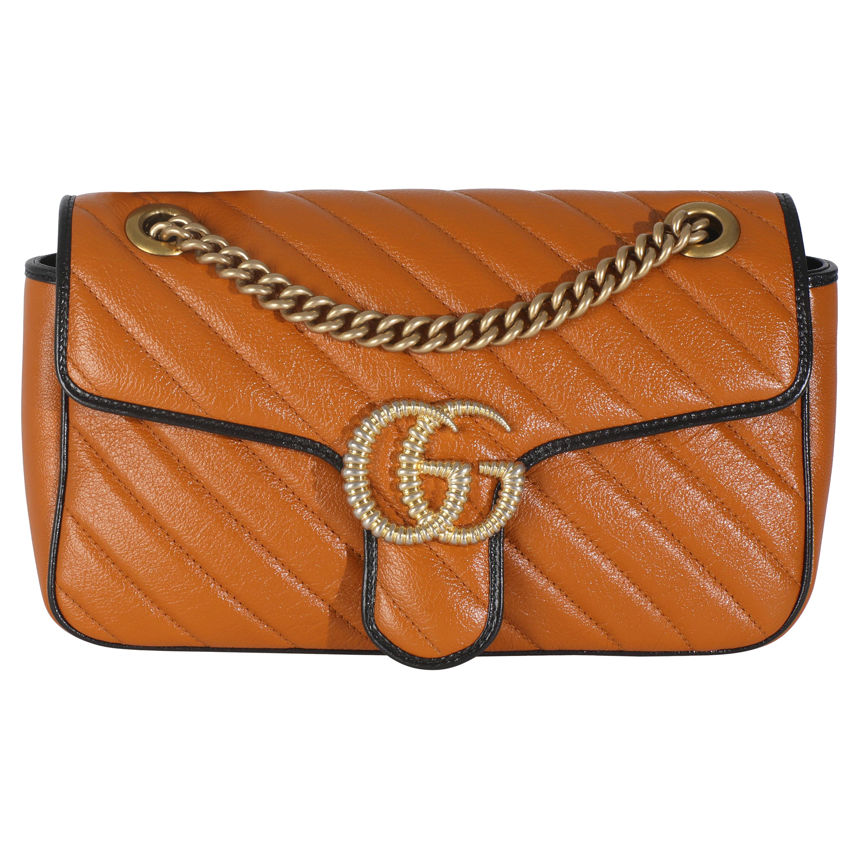 Gucci Cognac Kalbsleder Matelasse Diagonal Small Torchon GG Marmont Umhängetasche im Angebot