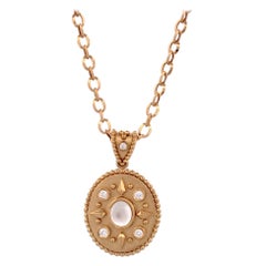 Belphoebe  18k Yellow Gold Pendant – 1.18 ct Mother of Pearl & .12 ctw Natural