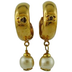 Chanel Vintage Spring 1993 Gold Toned Hoop Pearl Earrings