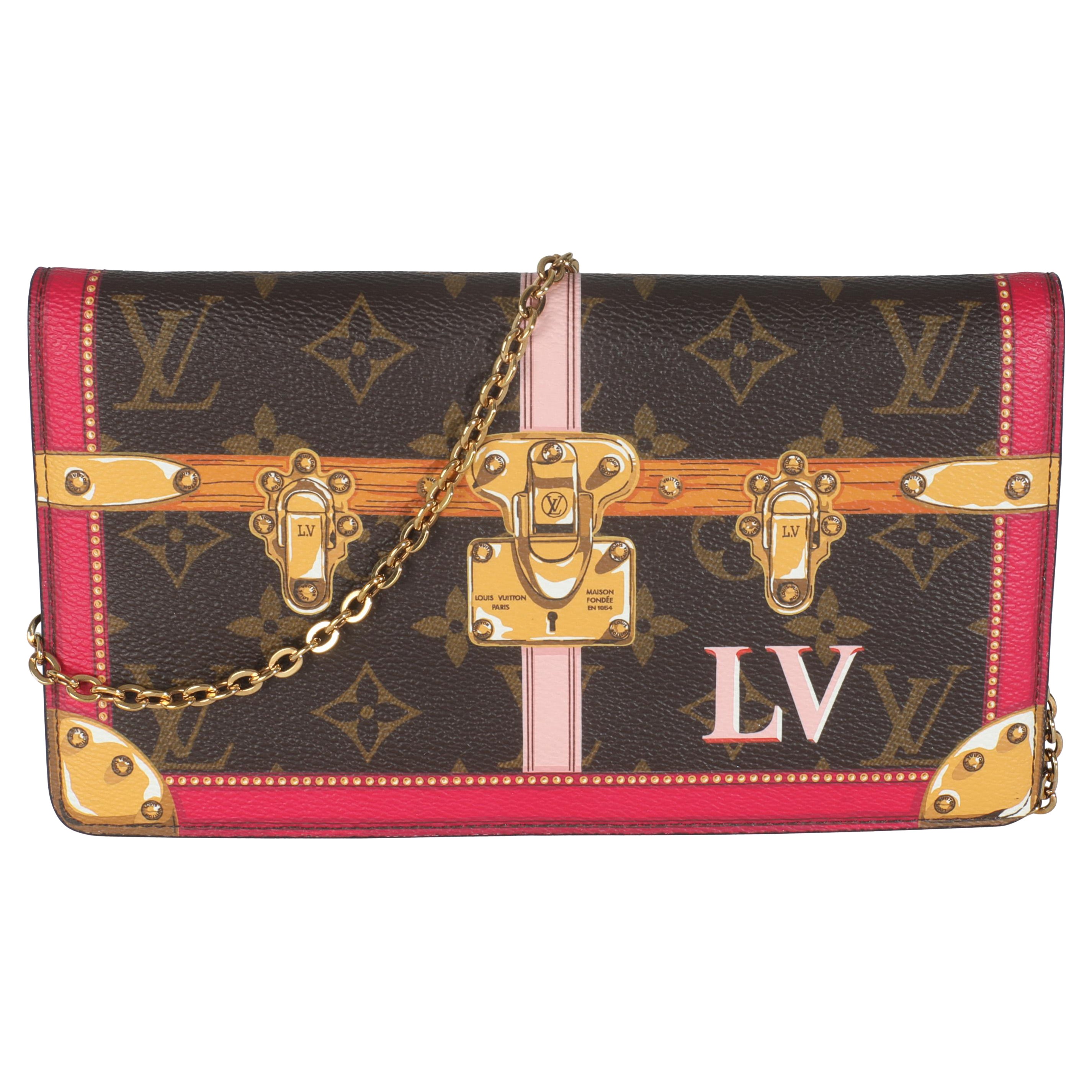 Louis Vuitton Monogram Canvas Sommer Badehose Weekend Pochette im Angebot