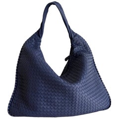 Bottega Veneta Veneta Hobo Maxi Navy Intrecciato Leather 51cm
