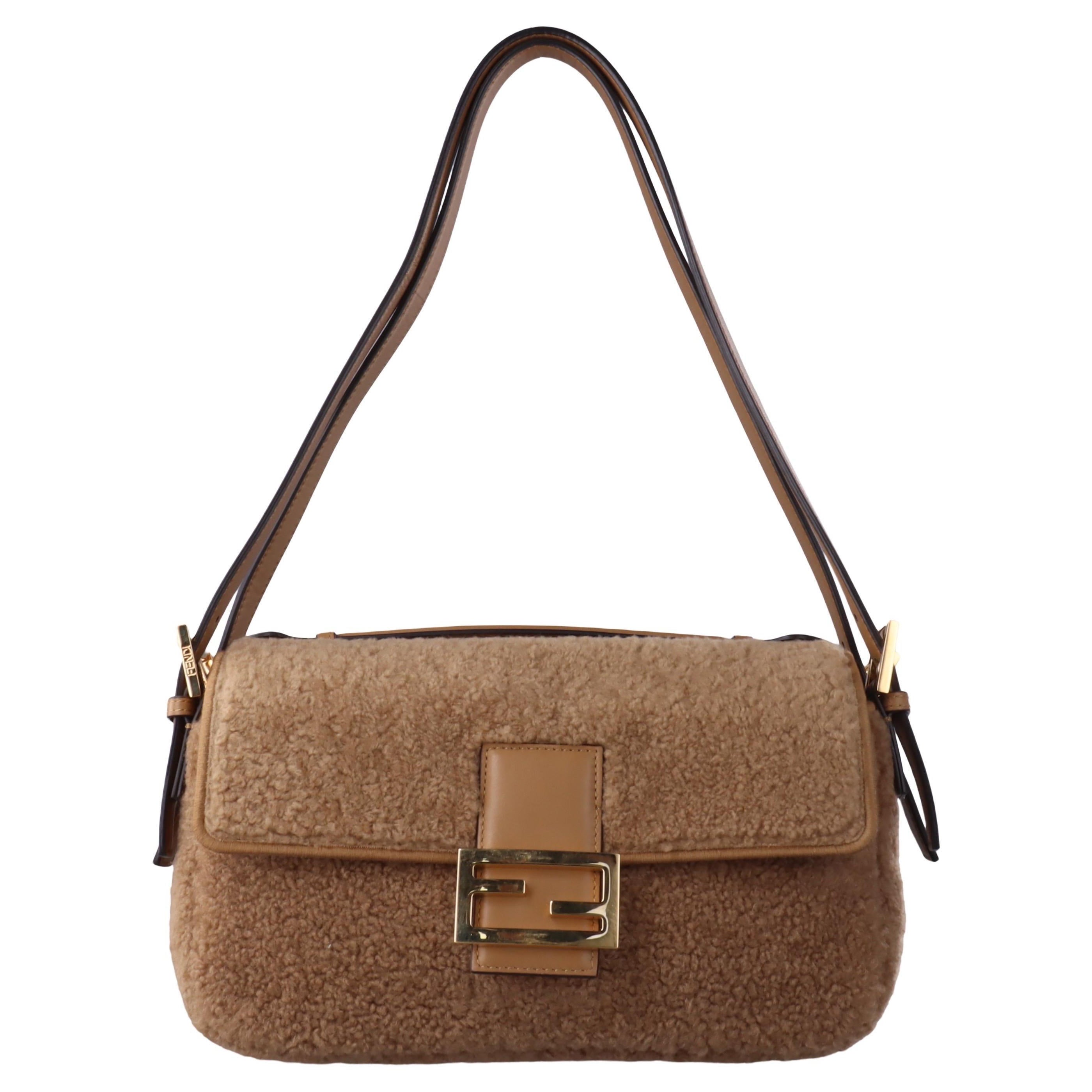 Fendi Baguette Medium Double Sided Shearling Light Beige Brown Shoulder Bag For Sale