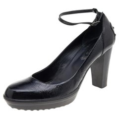Tod's Black Patent Leather Ankle Strap Pumps Size 39