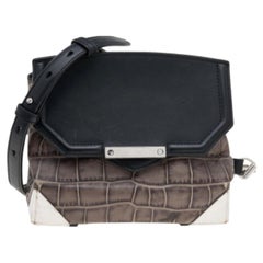 Alexander Wang - Mini sac à bandoulière Marion en cuir gaufré gris/noir