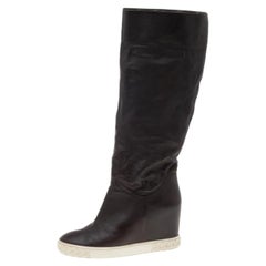 Casadei Brown Leather Wedge Mid Calf Boots Size 38 (Bottes à talon compensé en cuir marron)