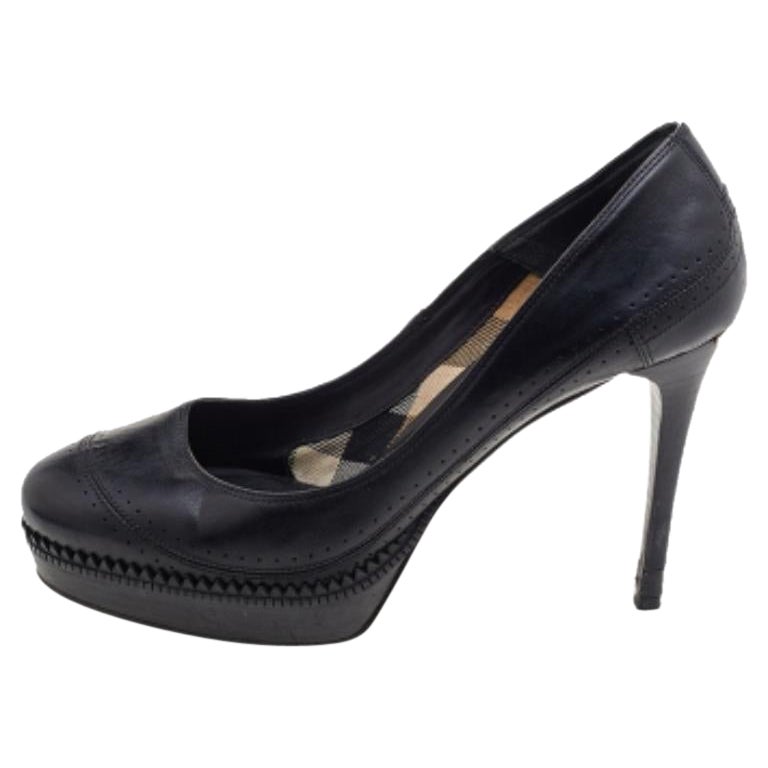 Burberry - Décolleté con plateau in pelle nera taglia 39