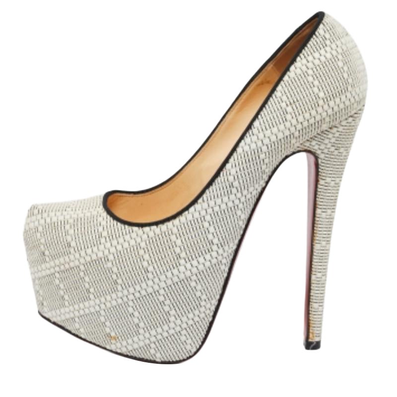 Christian Louboutin White/Black Raffia Daffodile Platform Pumps Size 36.5 For Sale