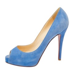 Christian Louboutin Escarpins à bout ouvert très prisés en daim bleu, taille 36,5