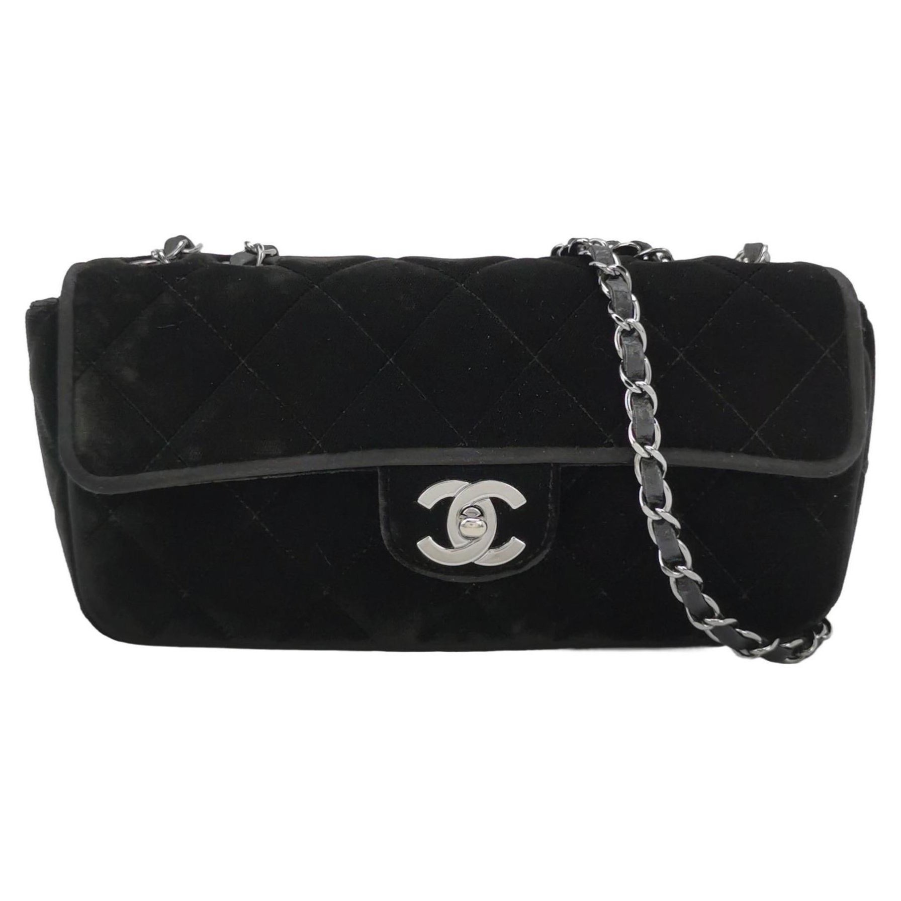 Chanel Baguette Flap Velluto Nero Doppia Tracolla Hardware Argento 2005-2006 in vendita