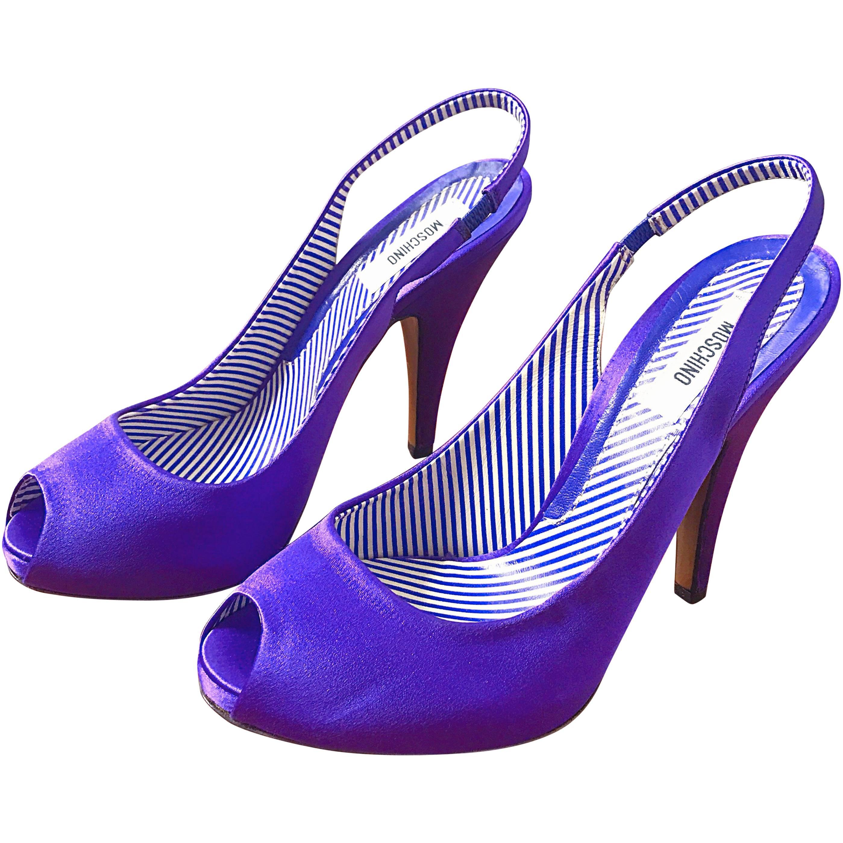 Moschino New In Box Size 9 / 39 Jewel Purple Silk Peep Toe Slinback Heels Shoes For Sale