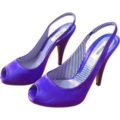 Moschino New In Box Size 9 / 39 Jewel Purple Silk Peep Toe Slinback Heels Shoes 12
