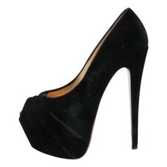 Christian Louboutin Velluto Nero Drapesse Peep-Toe Platform Pumps Taglia 36