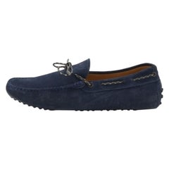 Tod's Marineblauer Slip On Loafers aus Wildleder mit Schleife Größe 42