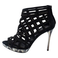 Bottines Burberry noires à découpes en daim Taille 39