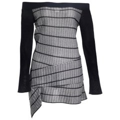 Roland Mouret Top Off-Shoulder in maglia nera/bianca L.A.