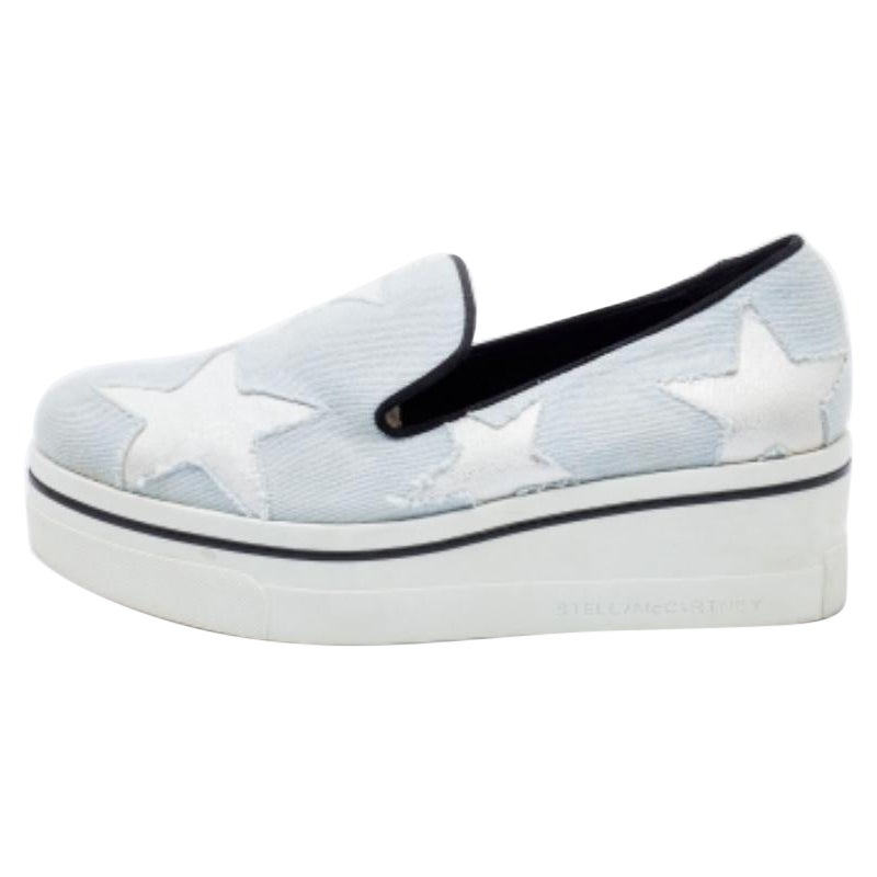 Stella McCartney Light Blue Denim Binx Star Platform Sneakers Size 36 For Sale