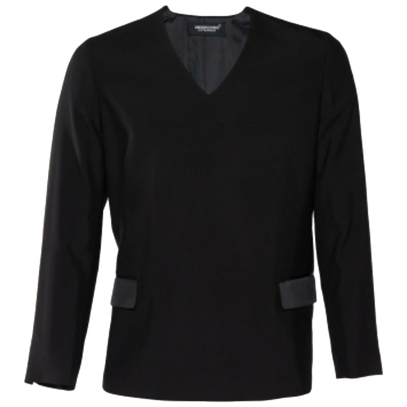 M-One Black Wool V-Neck Pullover Jacket M en vente