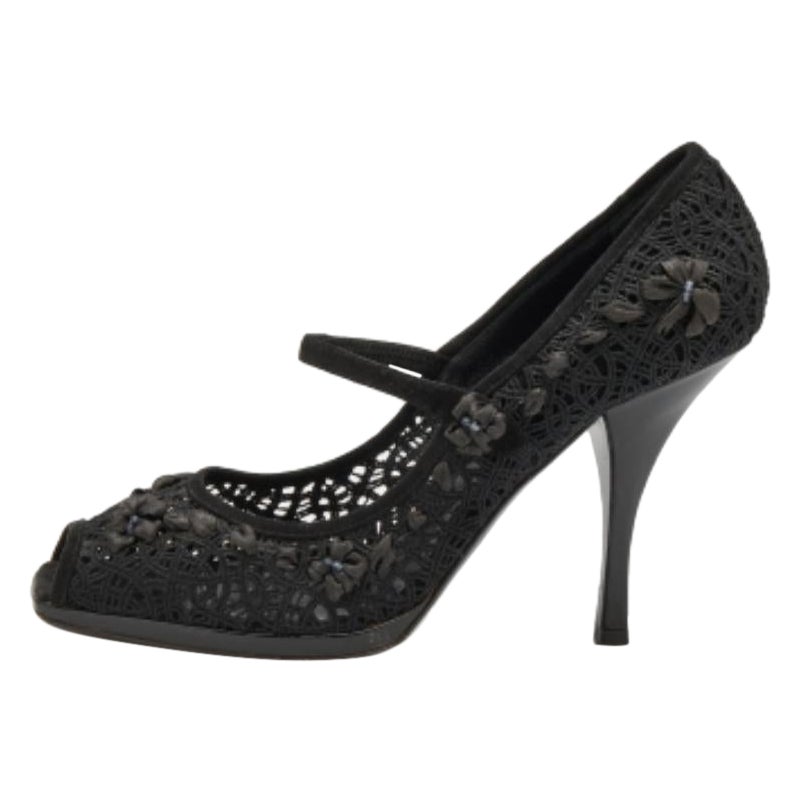 Casadei Black Crochette Nylon and Suede Peep Toe Pumps Size 39 For Sale