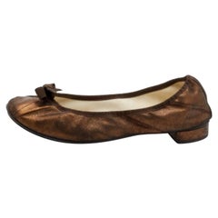 Repetto Bailarinas con Lazo de Ante Bronce Metalizado Talla 41