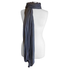 Foulard multiuso Givenchy.