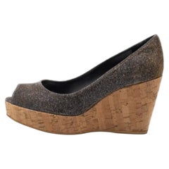 Stuart Weitzman in tessuto lurex Anna Cork Wedge Platform Peep Toe Pumps Taglia 37