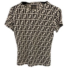 V.I.I. Top in rete con scollo a V e Monogram di Fendi