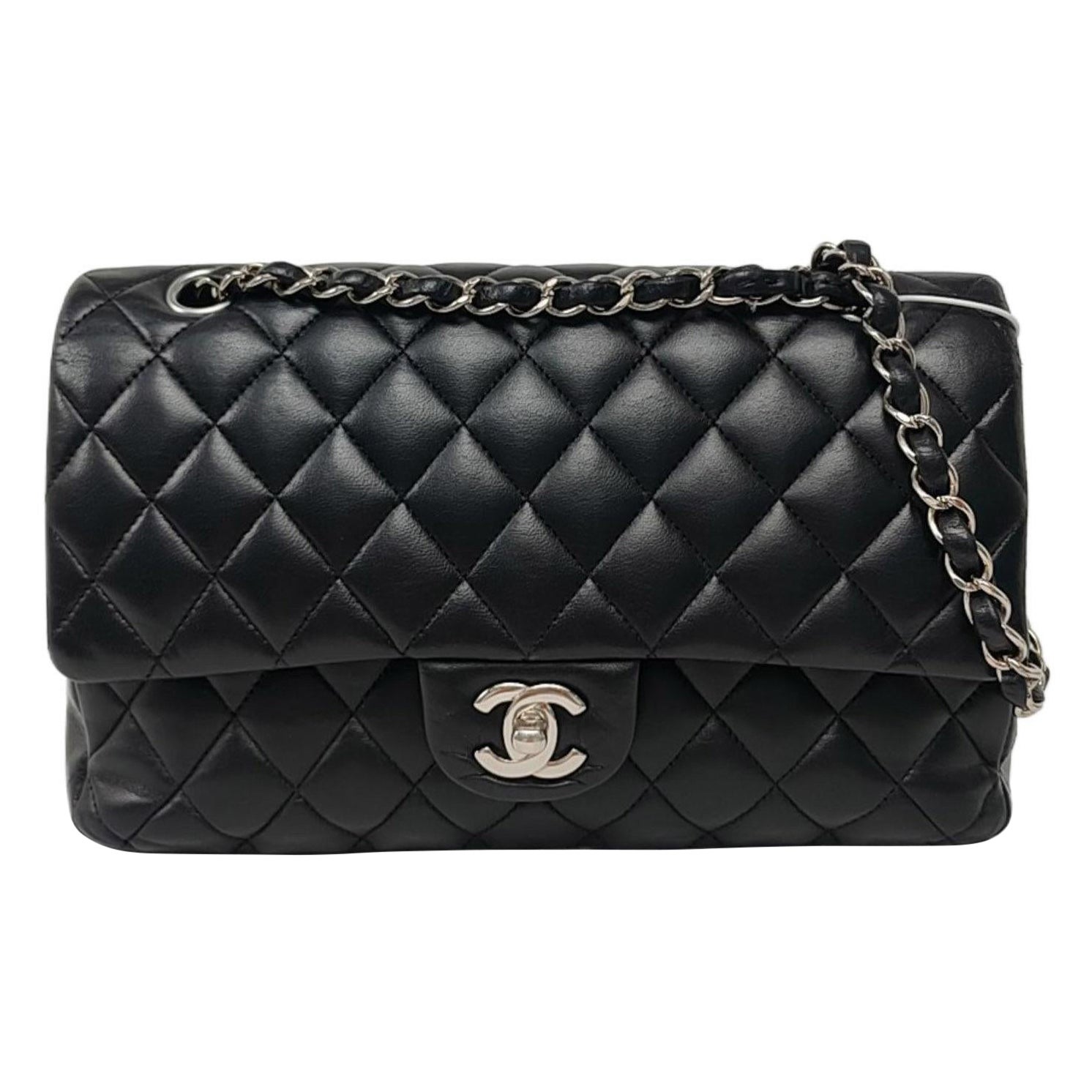 Chanel Timeless Classic Flap Medium Nero Pelle di Agnello Hardware Argento 2017 in vendita