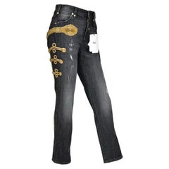 Vintage By Dolce & Gabbana Herbst 2009 Laufsteg Militärisch inspirierte bestickte Jeans