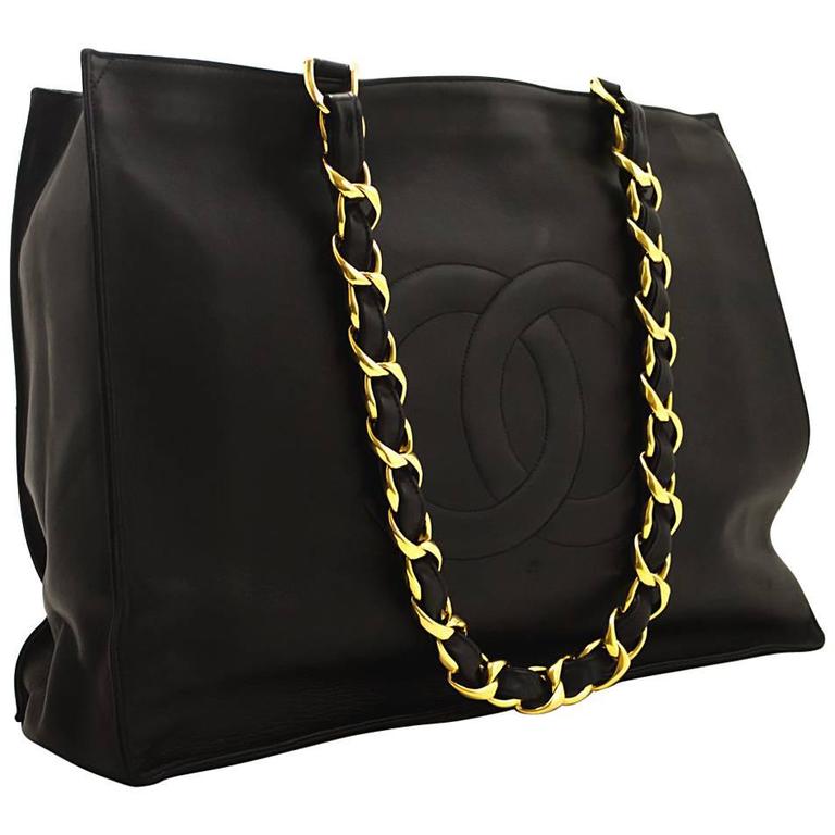 CHANEL Jumbo Large Big Chain Shoulder Bag Black Lambskin Leather For