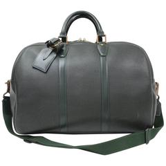 Louis Vuitton Kendall GM Green Taiga Leather Kendall Travel Handbag + Strap