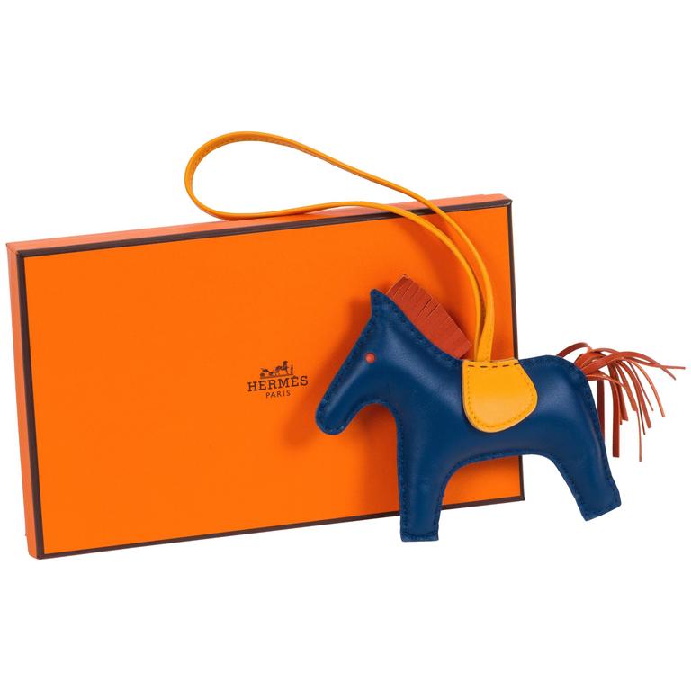 Breloque Hermès Rodeo PM - Cuir Bleu Malte/Coraline/Jaune D'or - Neuf En Boîte