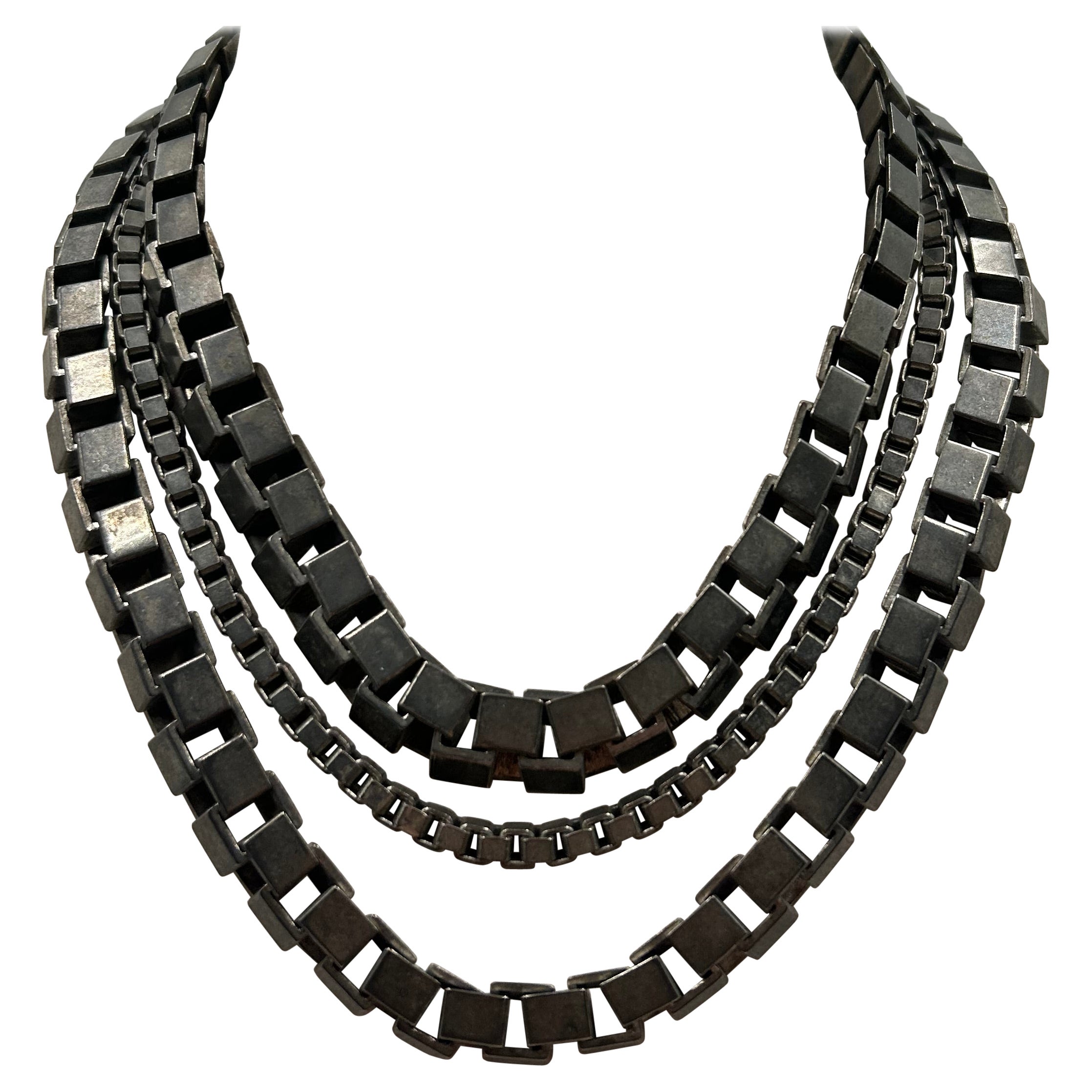 Collier multibrins en argent de Thierry Mugler 1980 en vente